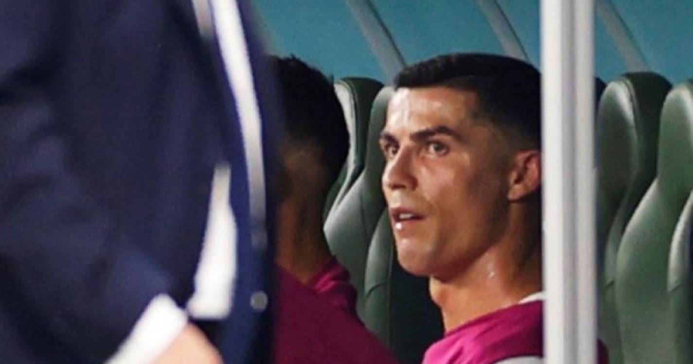 Fernando Santos reage à irritação de CR7 na substituição