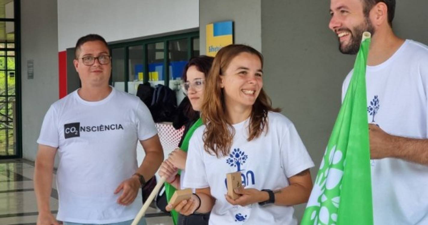 PAN defende mais apoios para estudantes universitários e uma maior