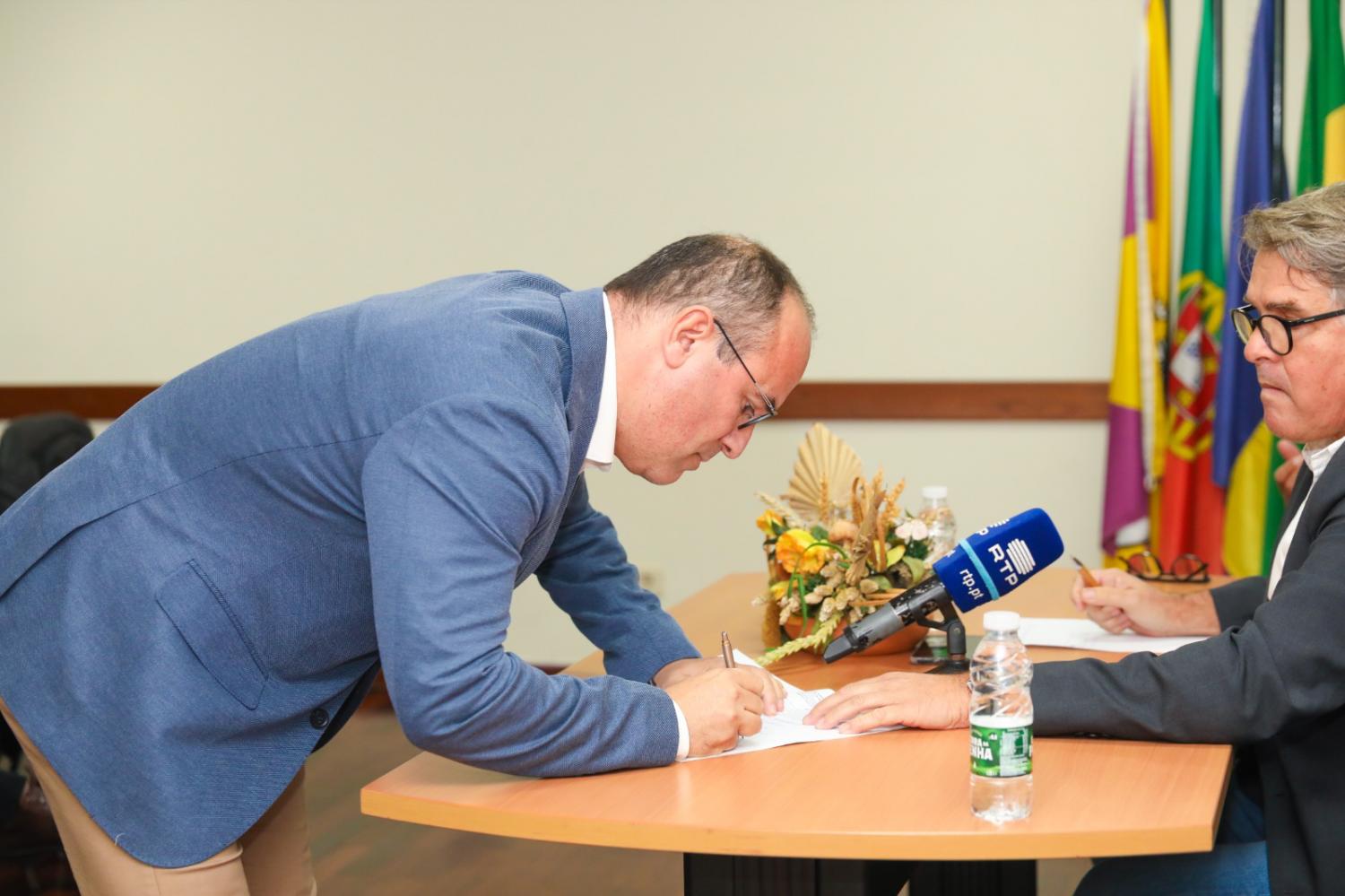 Renato Gouveia foi reeleito para novo mandato.