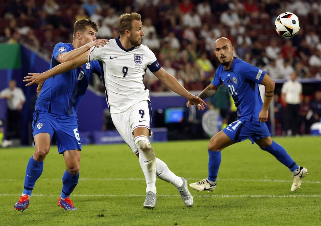 Euro2024: Dinamarca e Eslovénia nos oitavos de final