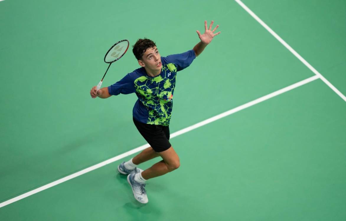 Tiago Berenguer nas meias-finais dos Europeus de badminton de sub-19