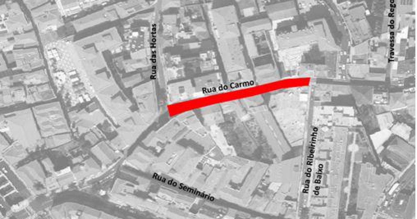 Interrupção temporária à circulação rodoviária na Rua do Carmo este sábado