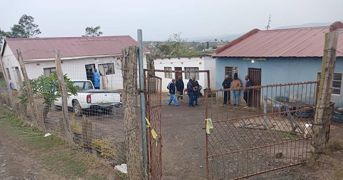 Tiroteios em duas casas no mesmo bairro na África do Sul fizeram 17 mortos