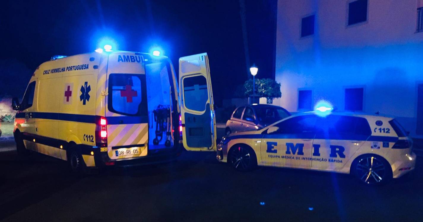 Equipa da Cruz Vermelha e da EMIR salvam homem no Funchal