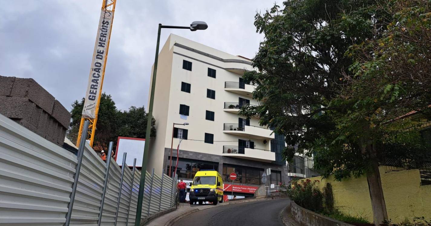 Homem morre após cair de quarto andar de prédio no Funchal