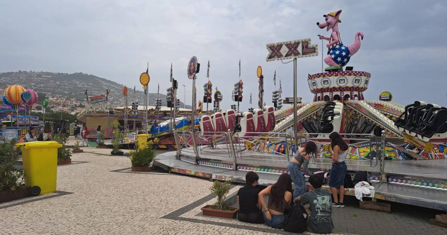 Atrações no Luna Park já ‘rodam’ (com fotos e vídeo)