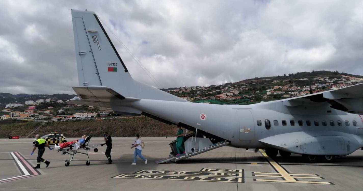 Avião foi reparado e vai realizar transferência de doentes do Porto Santo