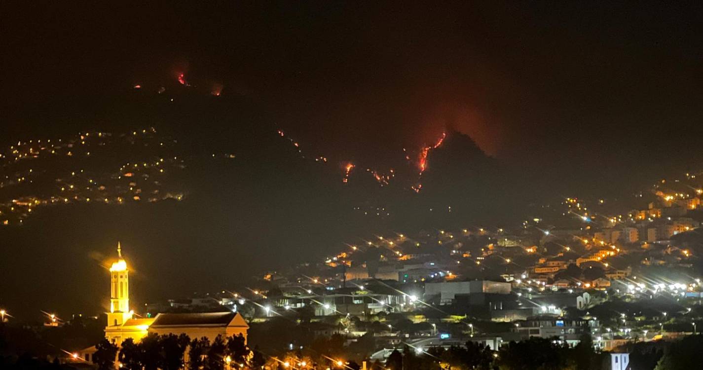 Incêndios já se avistam em vários pontos do Funchal (com fotos)