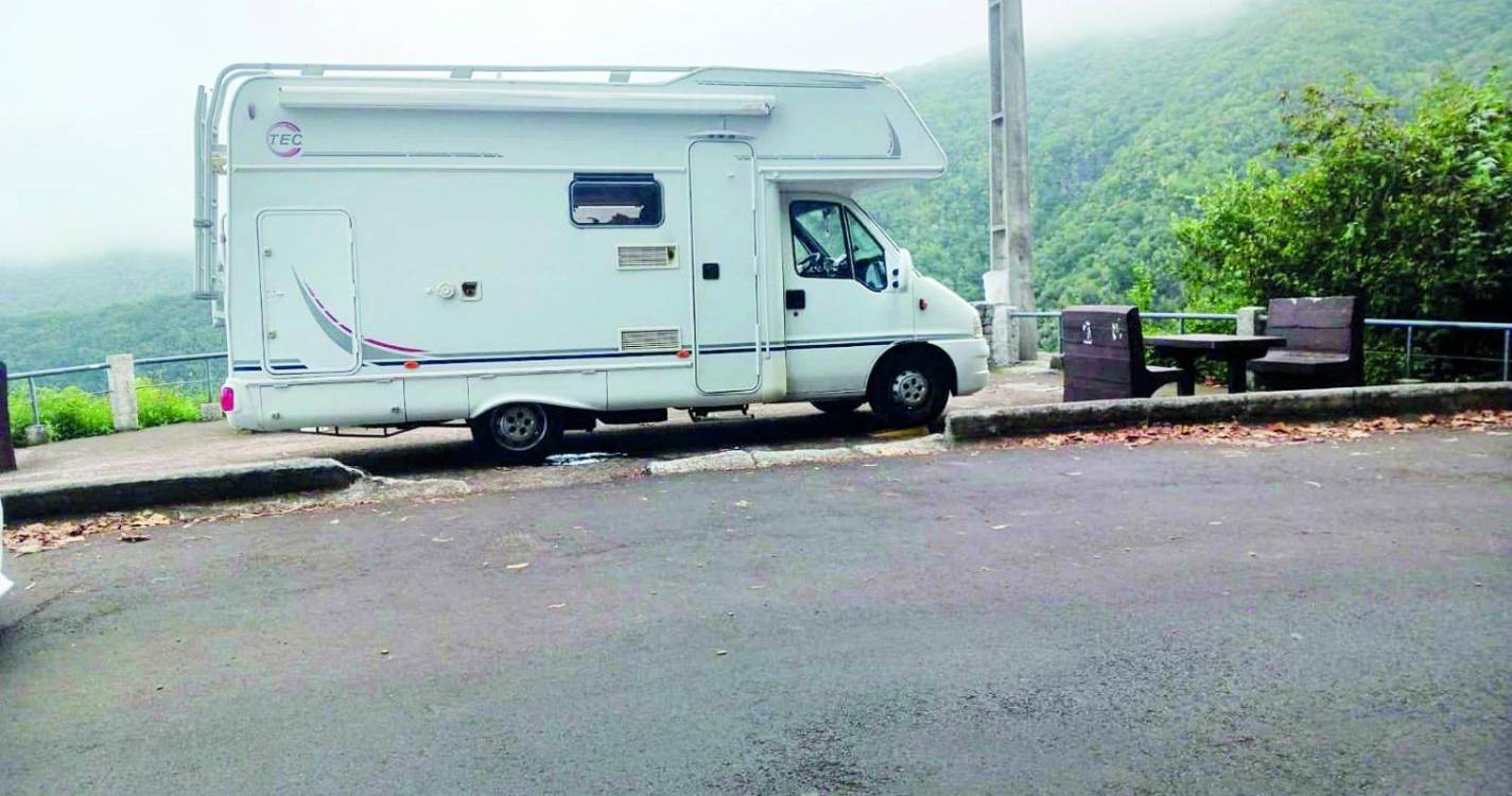 Autocaravanas podem parquear e pernoitar em espaços protegidos?