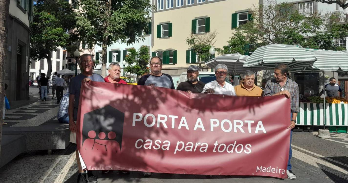 ‘Porta a Porta Casa Para Todos’ recolheu assinaturas no Funchal