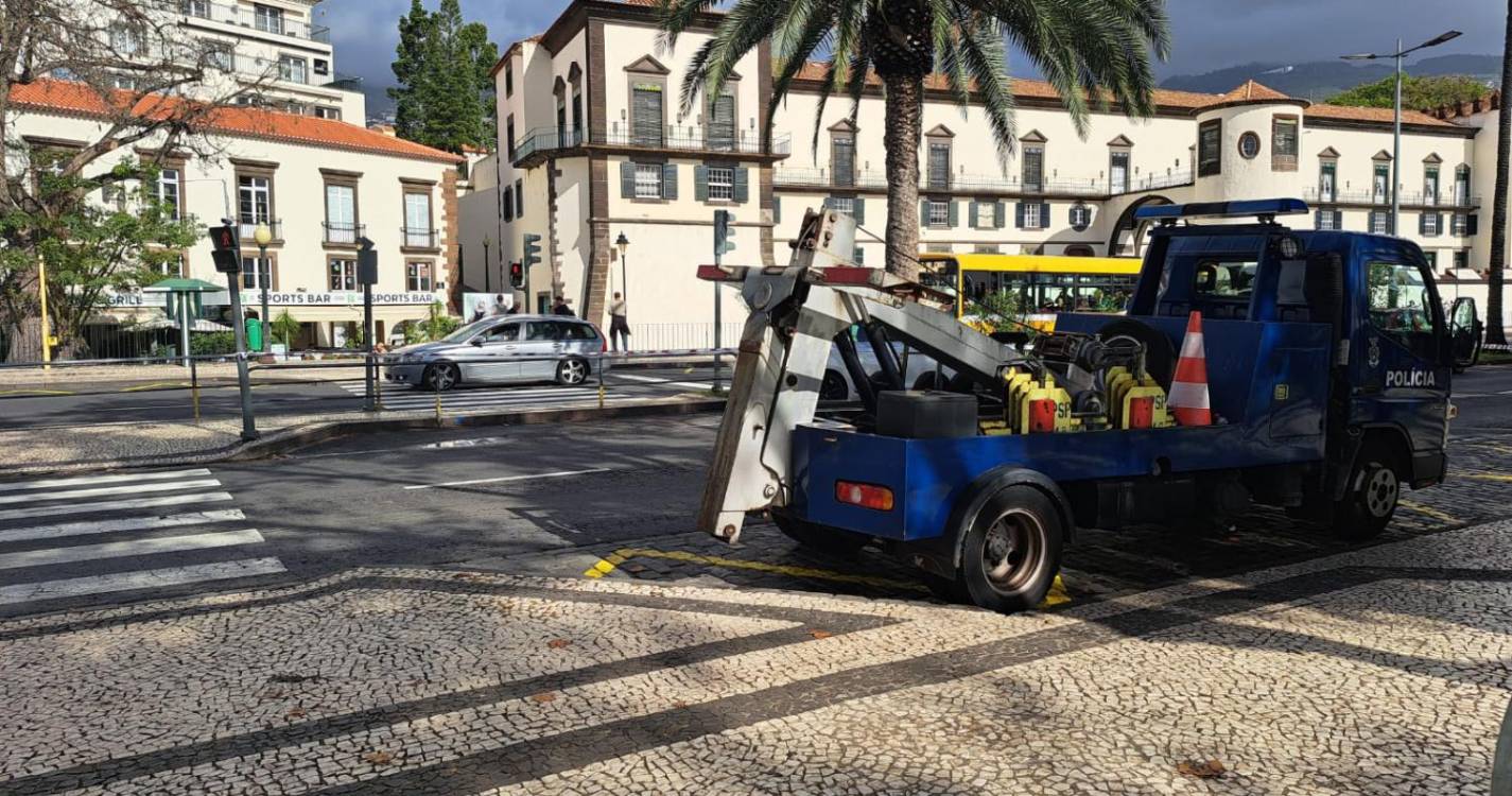 Madeira Legend poderá levar ao reboque de seis viaturas na Avenida do Mar