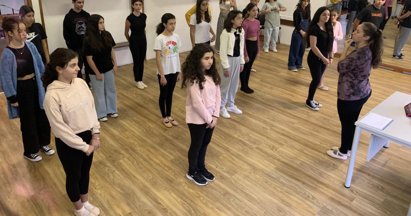 Grupo de teatro da Escola Básica de Santo António participa em espetáculo no TMBD