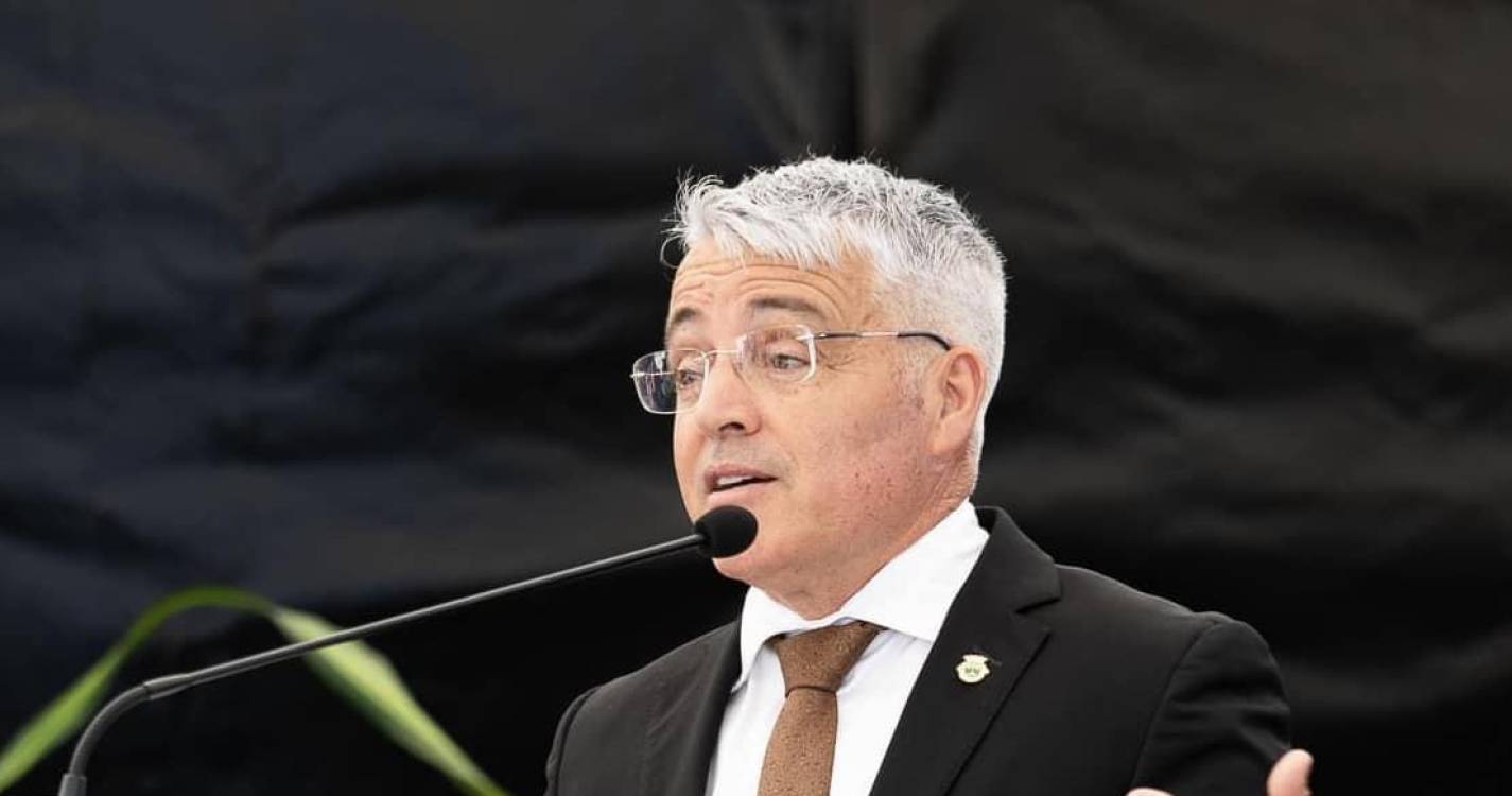 Filipe Sousa critica postura do PSD, “o partido dos sentados” na sessão solene de Santa Cruz