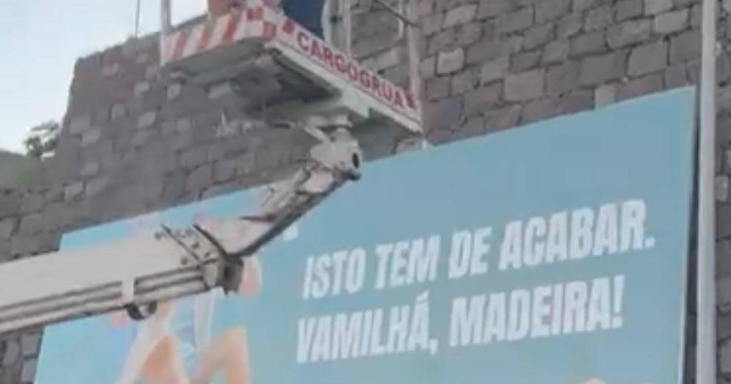 Carlos Pereira critica cartaz satírico com Albuquerque: “O PS-M tem criatividade suficiente para fazer bastante melhor”