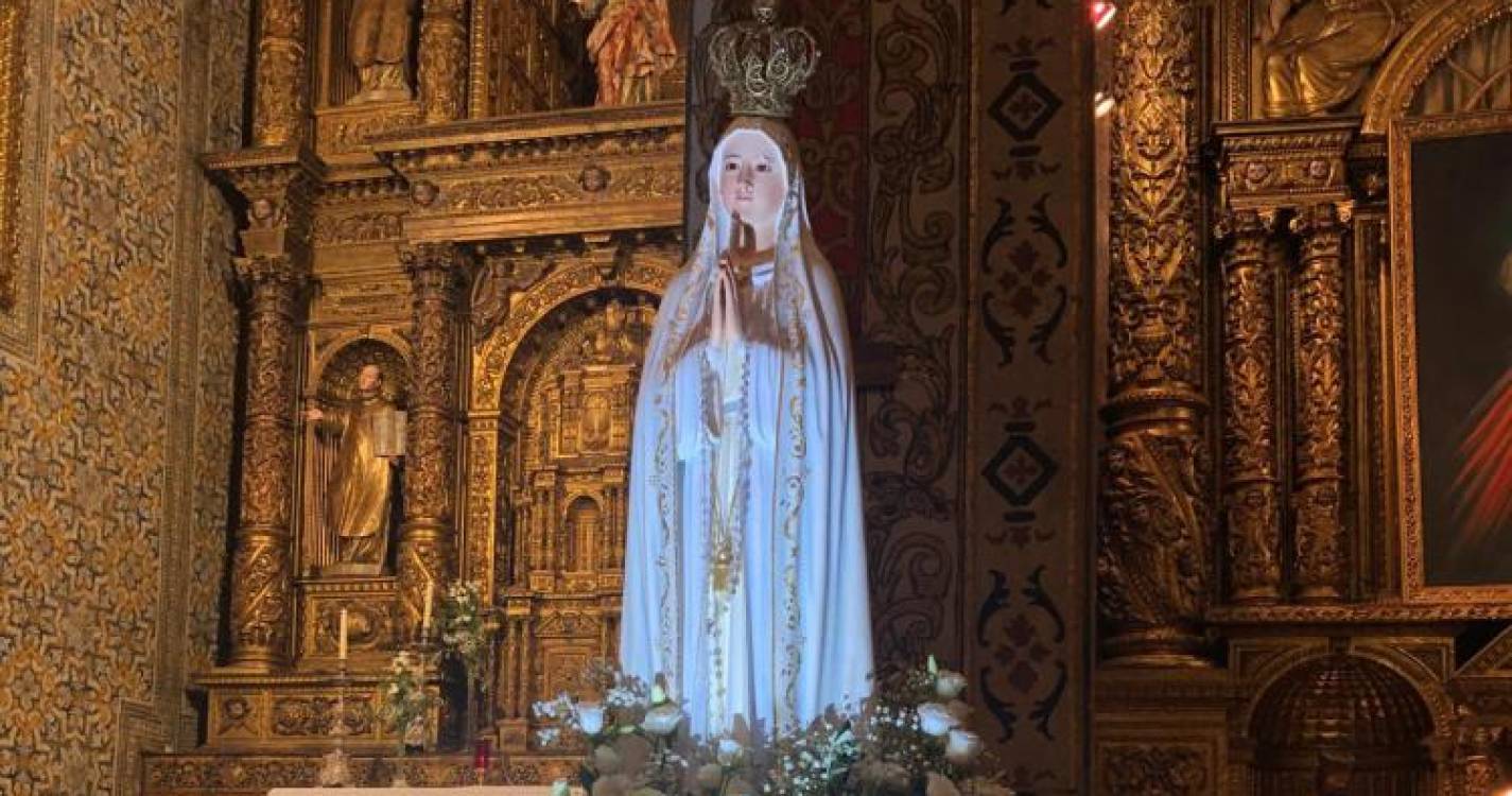 Funchal: Na igreja do colégio já decorre a missa que celebra Nossa Senhora de Fátima