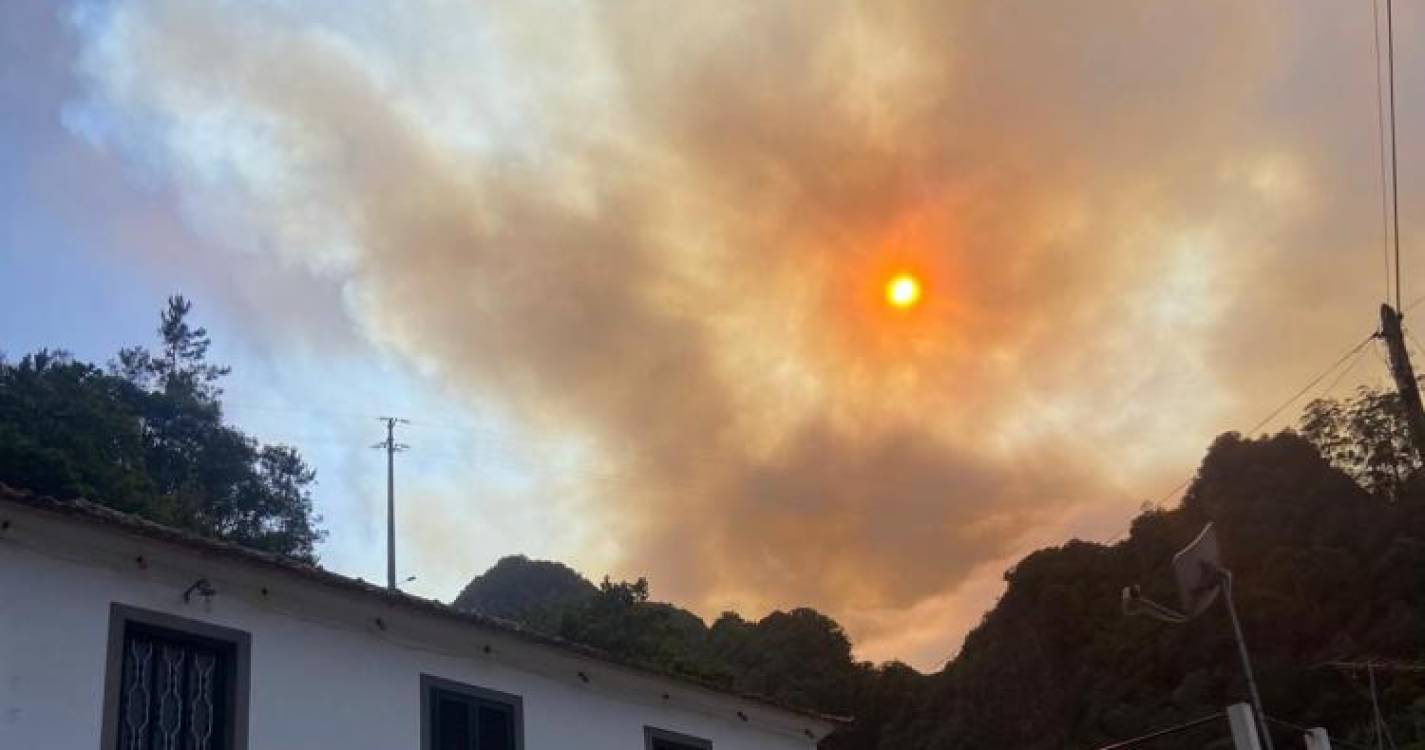 Incêndios: Fumo já chega a Santana