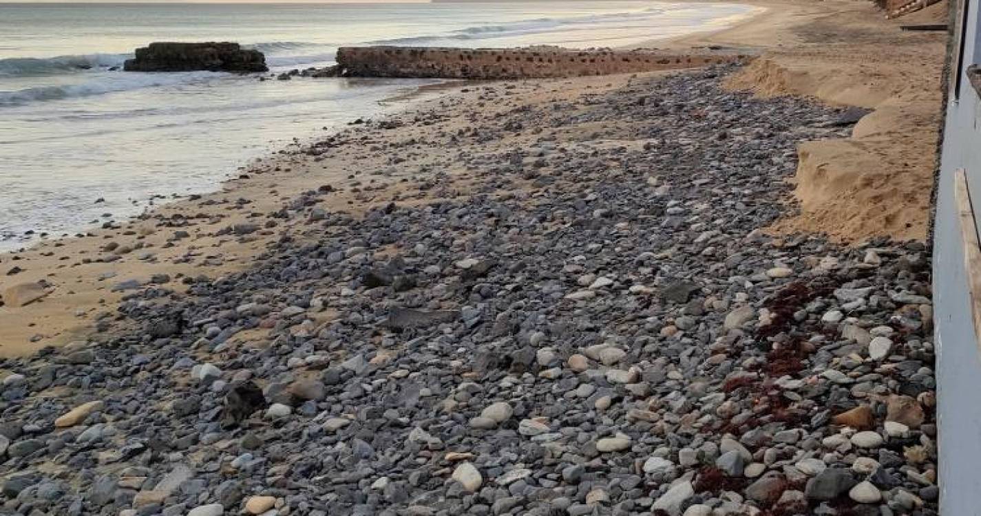 Porto Santo: Depressão ‘Irene’ fez desaparecer extensa faixa do areal (com fotos)