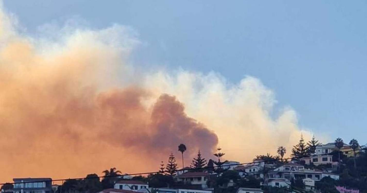 Incêndio continua ativo e sem dar tréguas