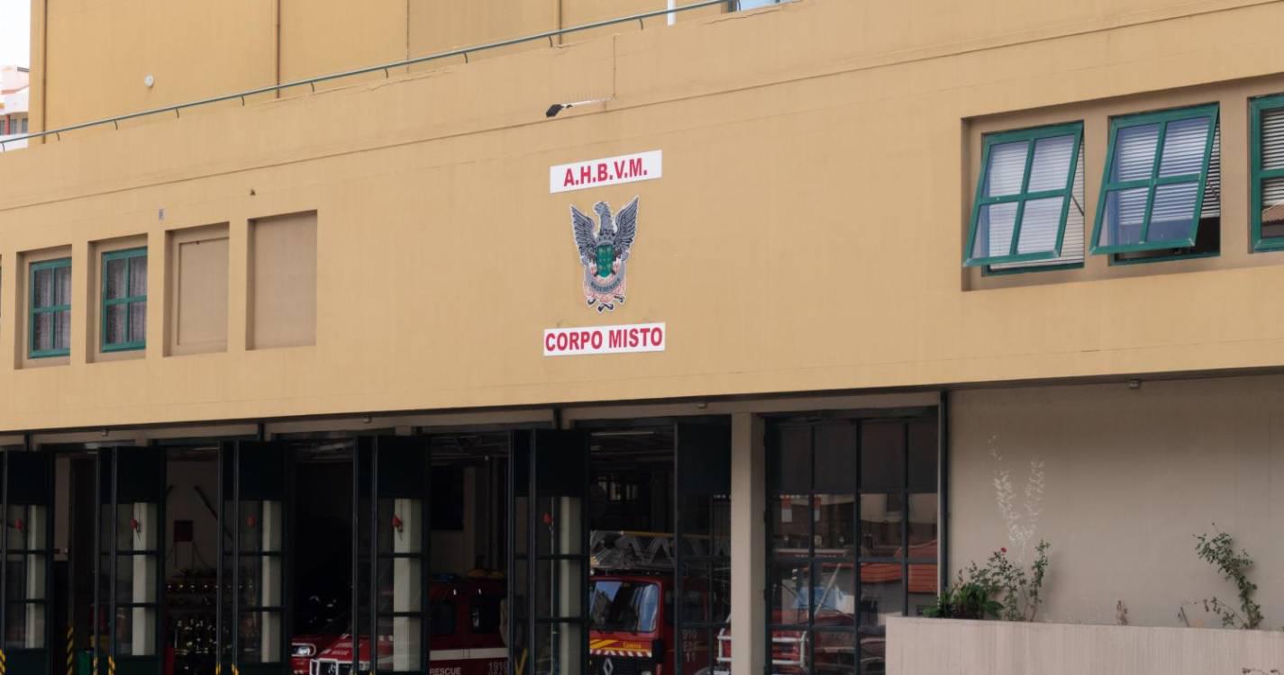 Mulher cai em escadaria e vai parar ao hospital