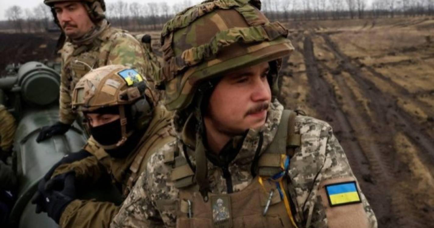 Ucrânia: Governo de Kiev confirma uso de armas ocidentais contra a Rússia