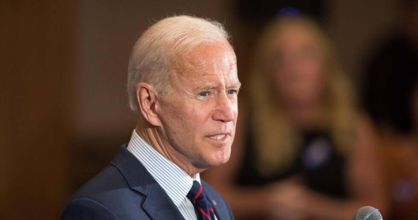 Biden admite retirar candidatura se houver indicação médica