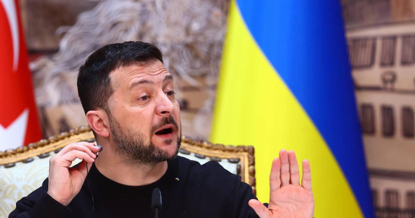 Ucrânia: Zelensky pede a aliados ocidentais autorização para “destruir” bases aéreas russas