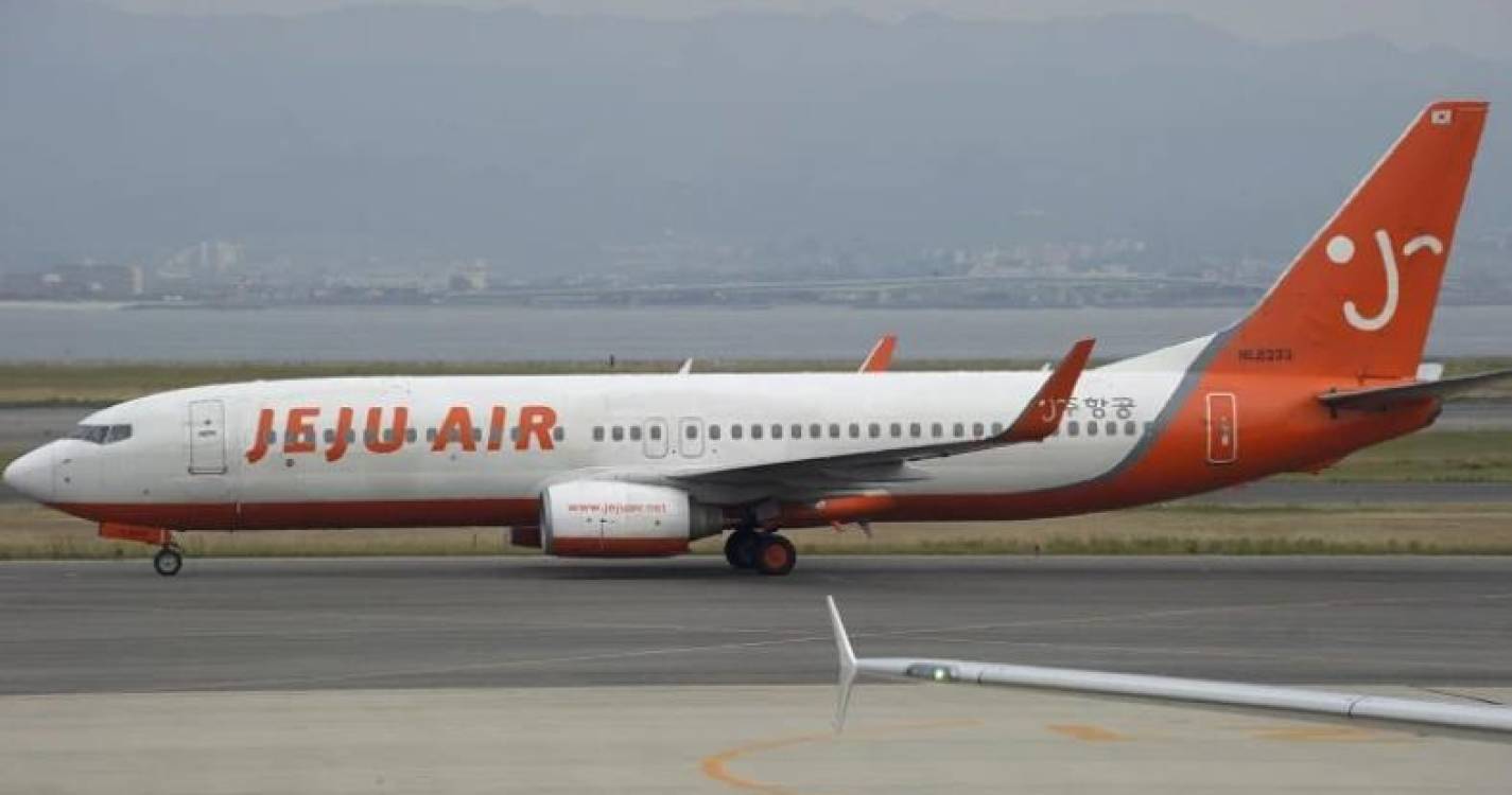 Voo da Jeju Air obrigado a regressar por problema em trem de aterragem