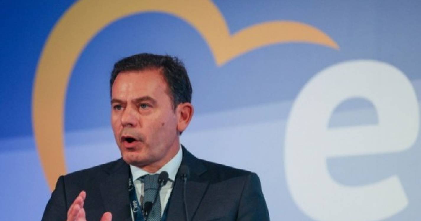 Privatização da TAP teria poupado milhares de milhões de euros - Luis Montenegro