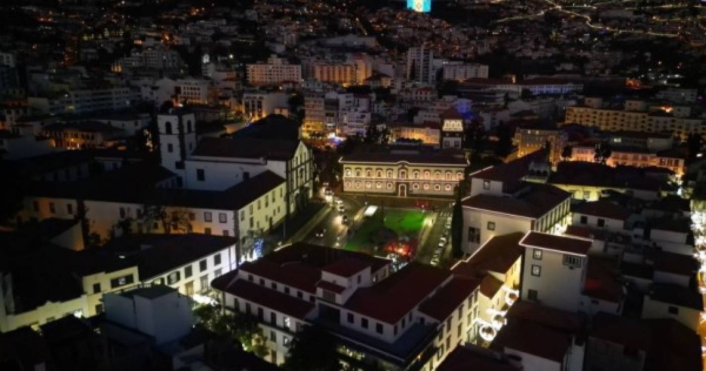 Já é Natal na cidade do Funchal. Veja o vídeo