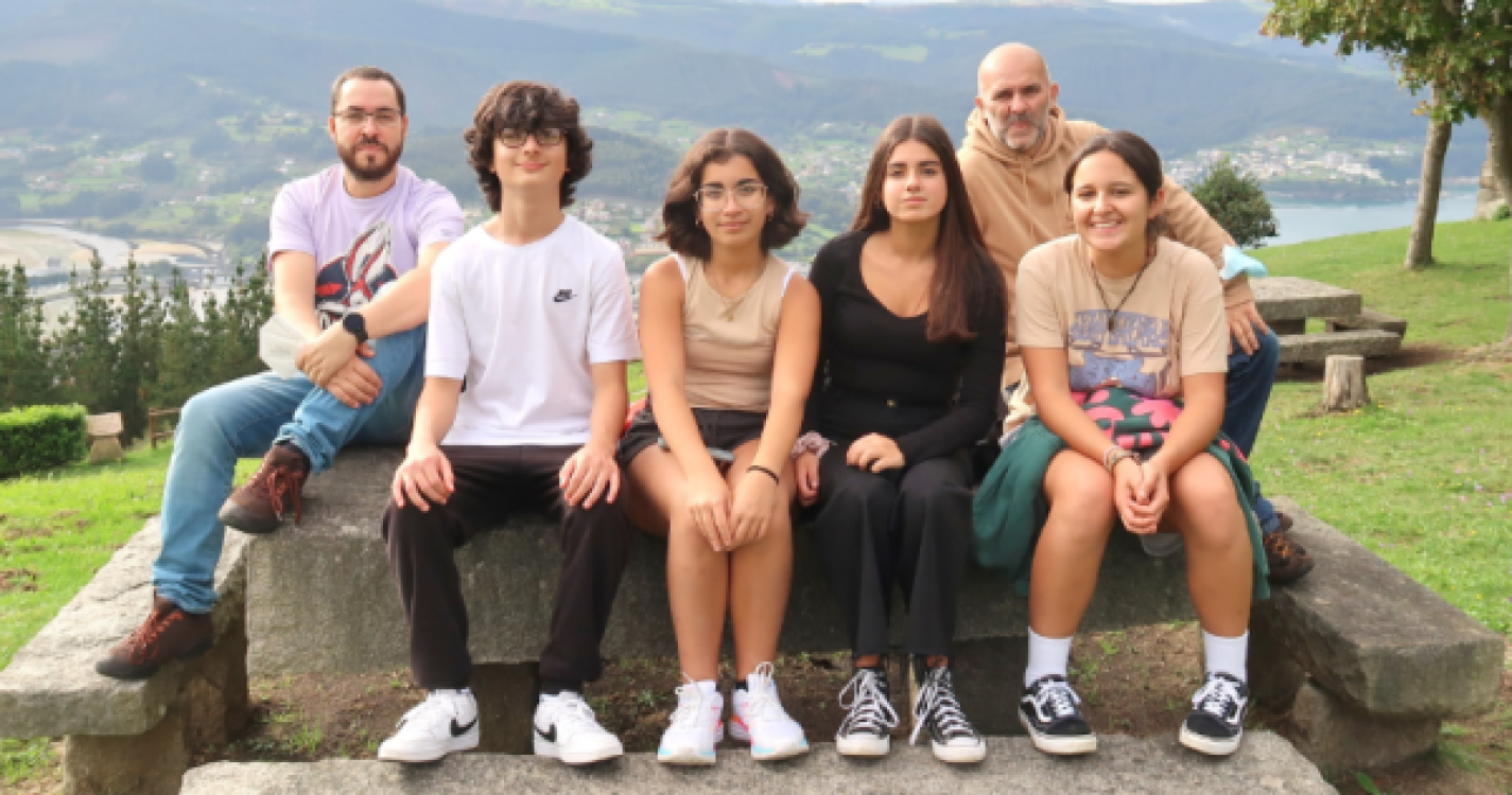 Alunos da EB 2/3 do Estreito de Câmara de Lobos em intercâmbio em Viveiro, na Galiza