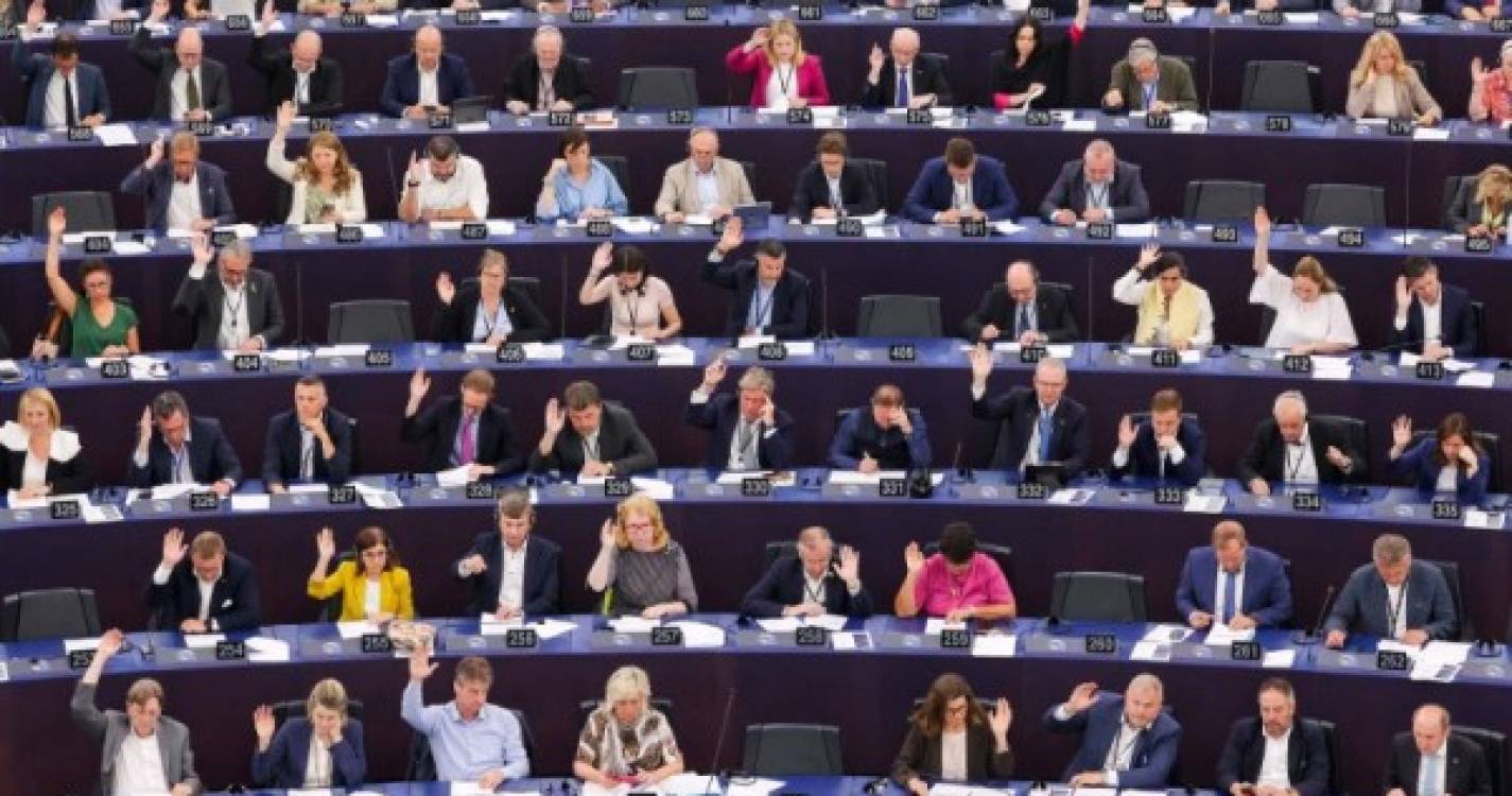 Parlamento Europeu insta Rússia, Sudão e Hong Kong a respeitar direitos humanos