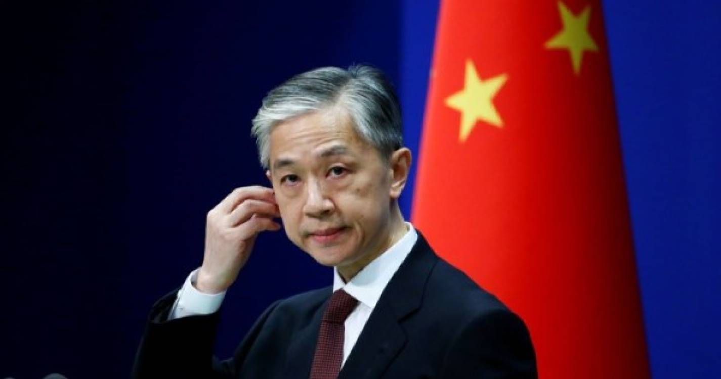 China canaliza 10 mil milhões e perdoa dívida a 17 países africanos