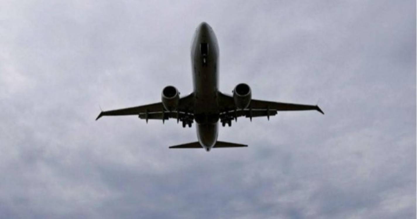 Intensificação do aquecimento global leva a maior turbulência para os aviões, diz estudo