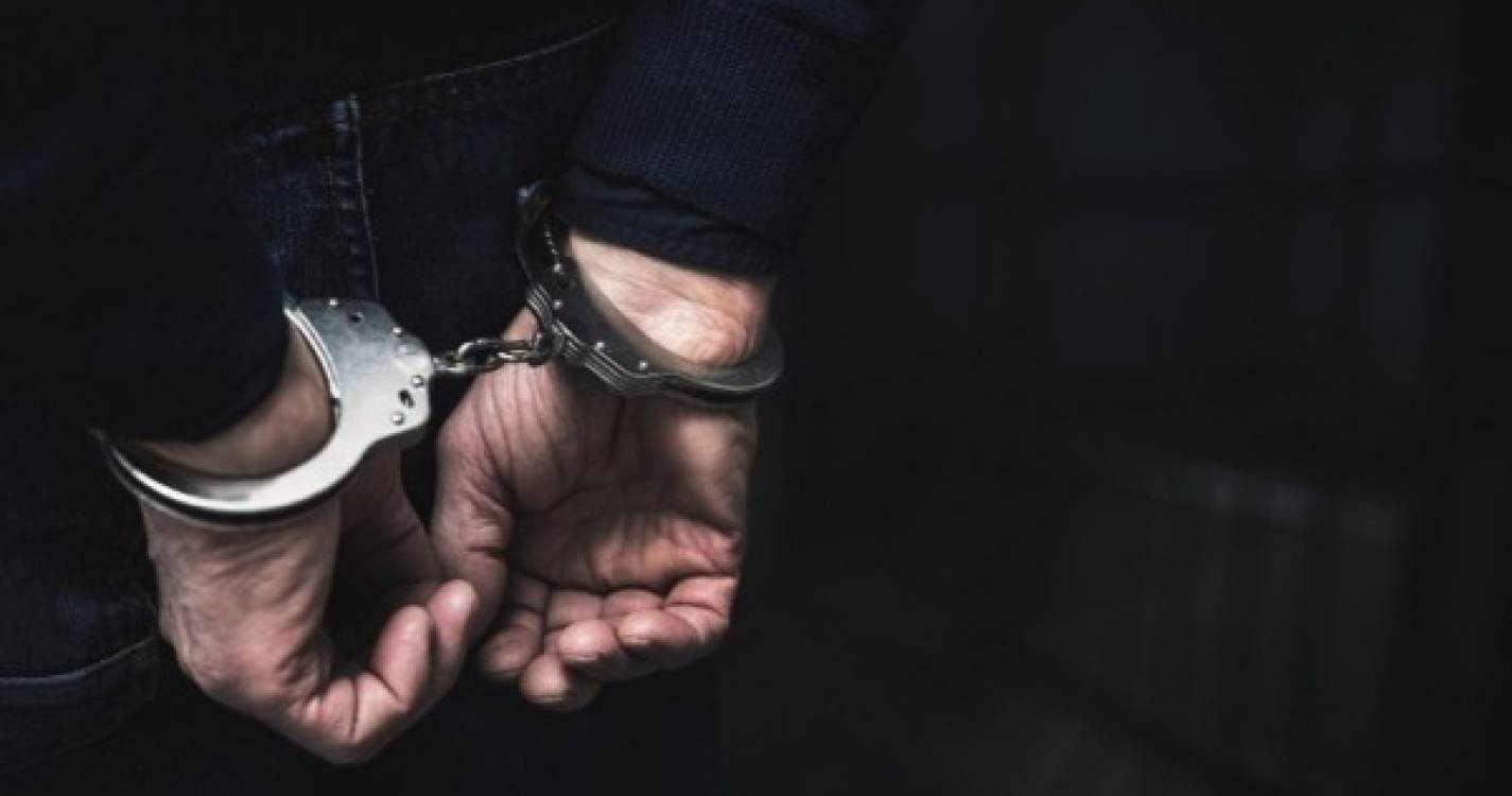 Homem detido em Almada por abuso sexual de criança com menos de 3 anos