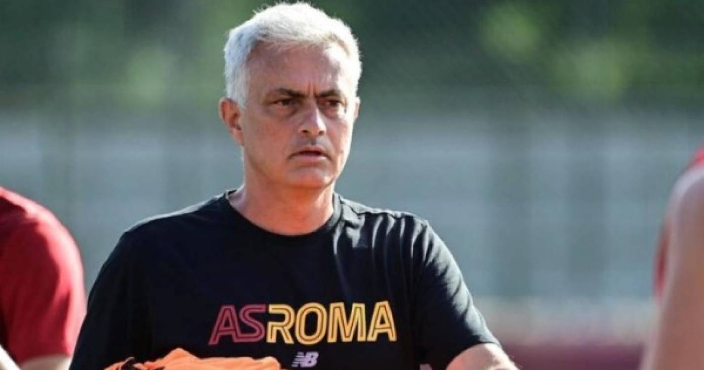 Mourinho fala em duas finais para ganhar e garantir Liga Europa para a Roma
