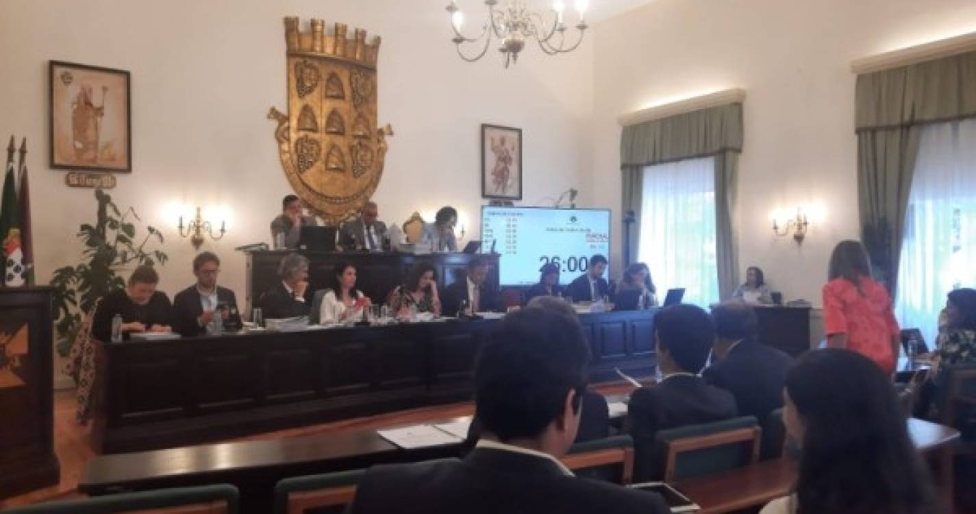 Voto de protesto a discriminação no 'Apoiar Freguesias' aprovado na Assembleia Municipal do Funchal