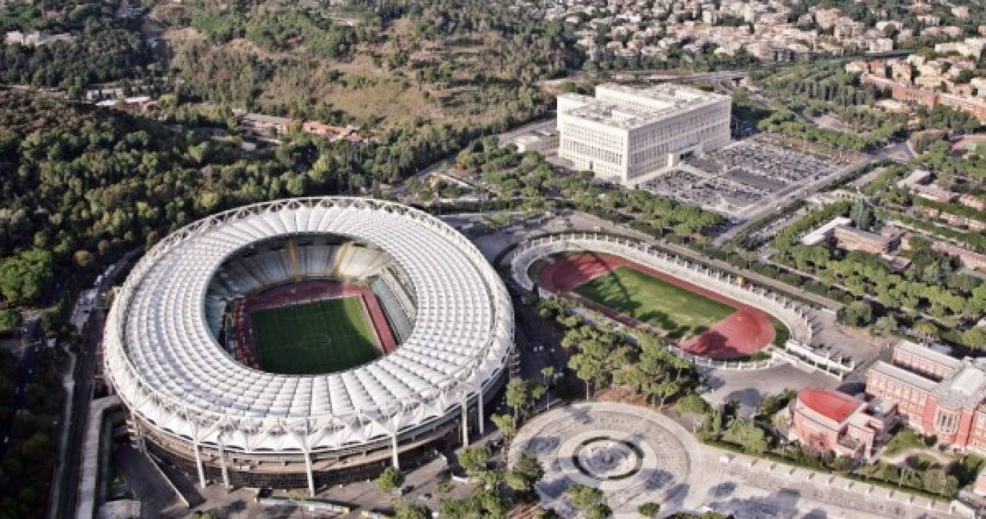 LCE: Cerca de 50.000 adeptos romanos no estádio Olímpico para assistirem à final