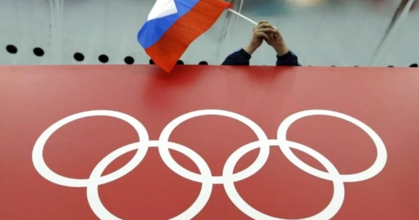 Desportistas russos afastam condições impostas pelo COI