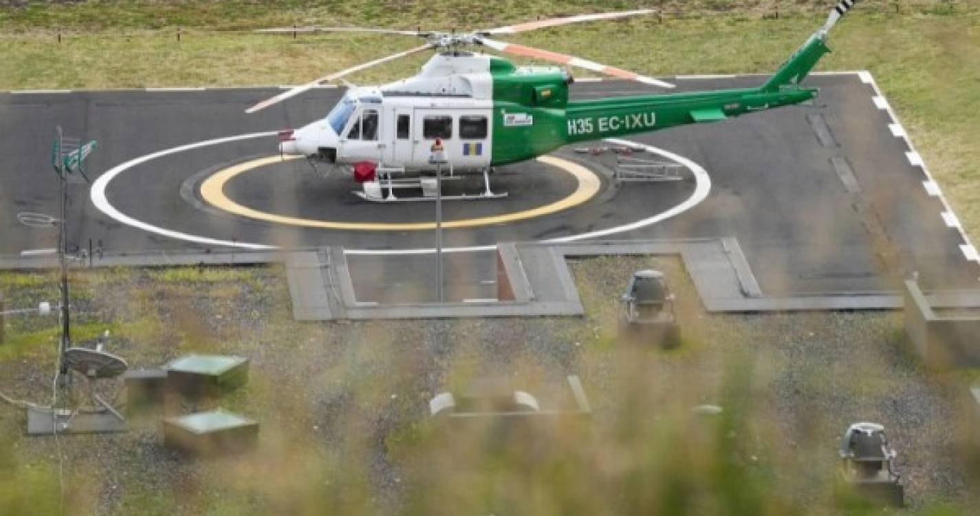 Helicóptero mobilizado para incêndio da Ponta do Sol