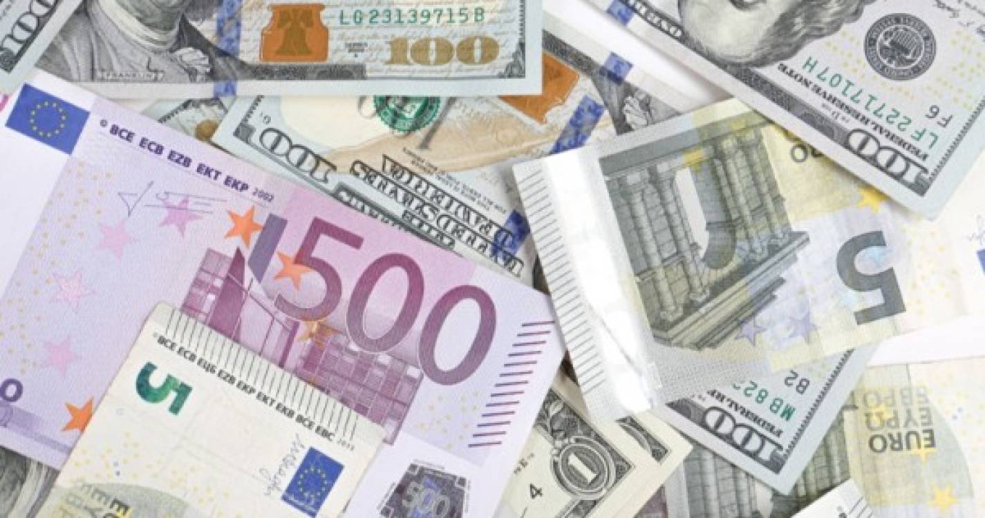 Euro continua a negociar a 1,04 dólares