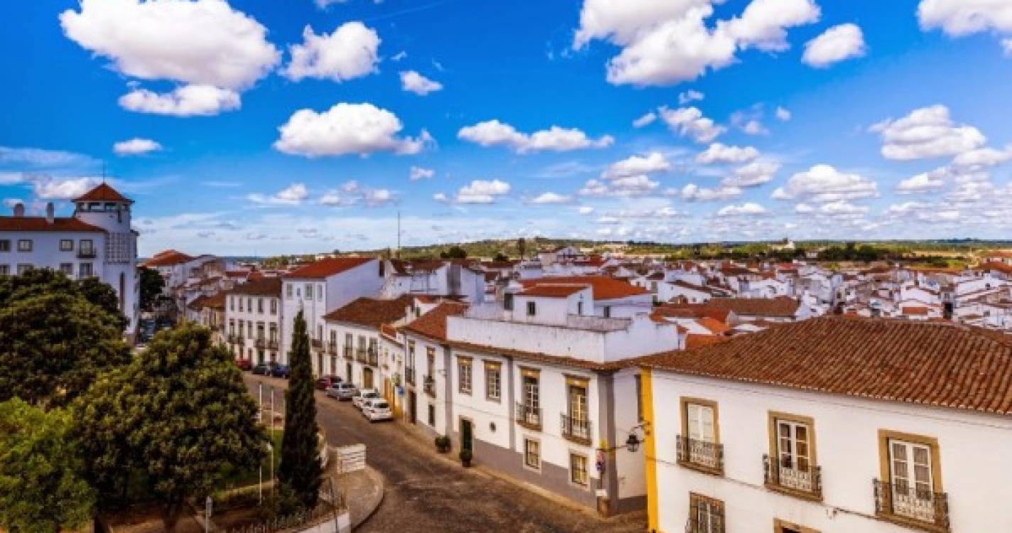 Homem condenado a sete anos de prisão por abuso sexual de crianças em Évora