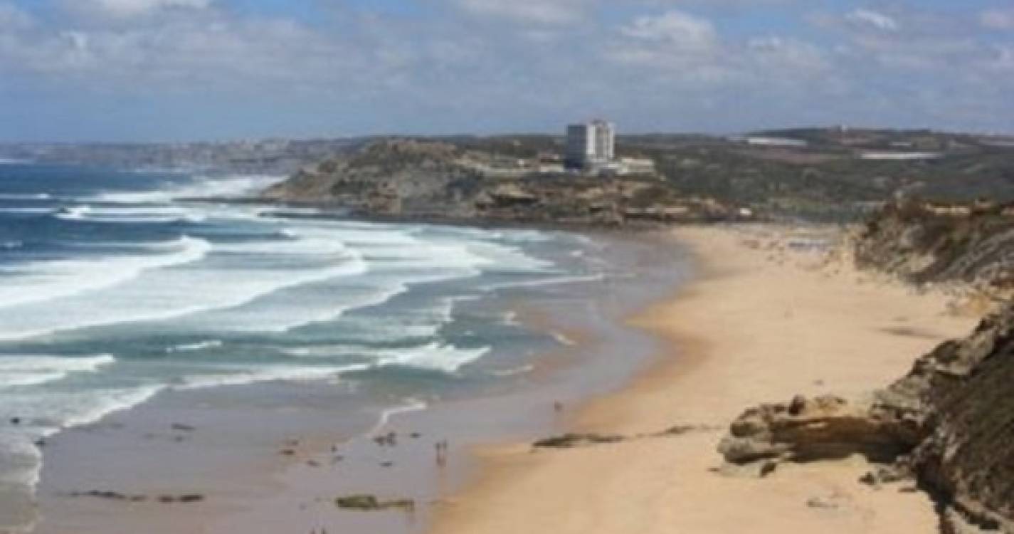 Investigador considera que o aumento de bactérias marinhas nas praias coloca em perigo a saúde pública