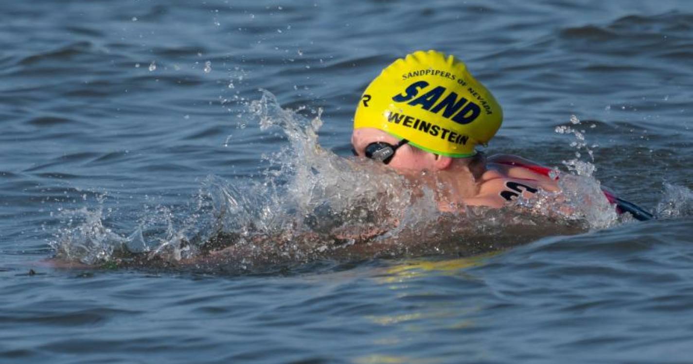 Americana de 16 anos vence no mar do Funchal a prova dos 10km da Taça do Mundo de Águas Abertas