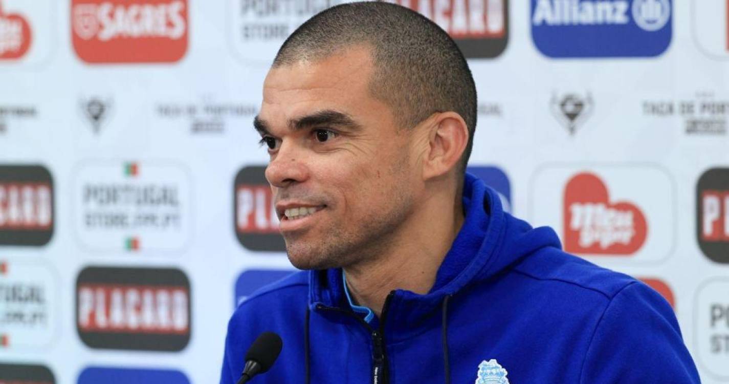 Pepe anuncia fim da carreira aos 41 anos