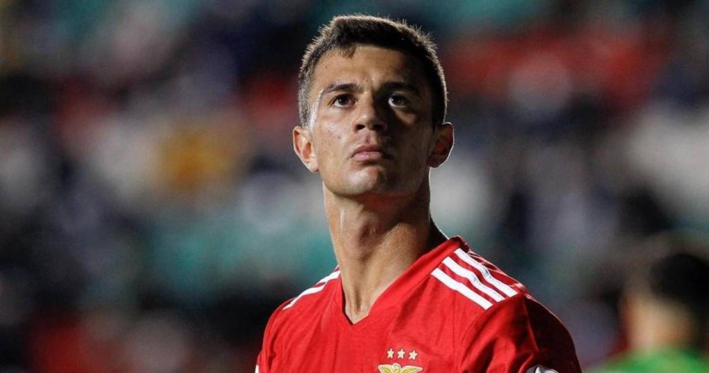 Benfica empresta Henrique Araújo ao Arouca