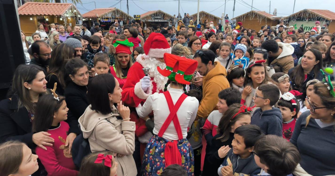 Pai Natal chegou à vila da Ribeira Brava