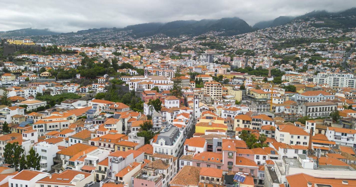 Madeira continua sob aviso amarelo por causa do calor