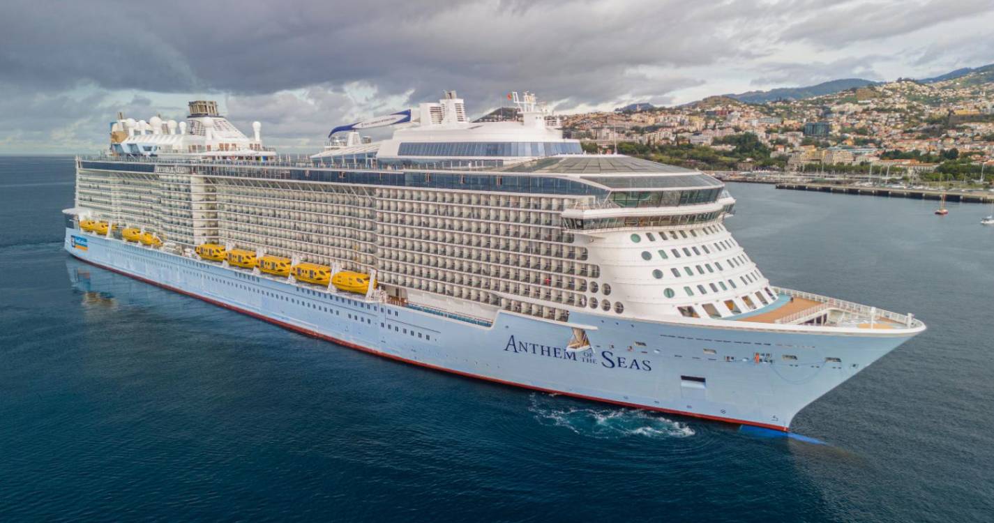 ‘Anthem of The Seas’ já está no Porto do Funchal