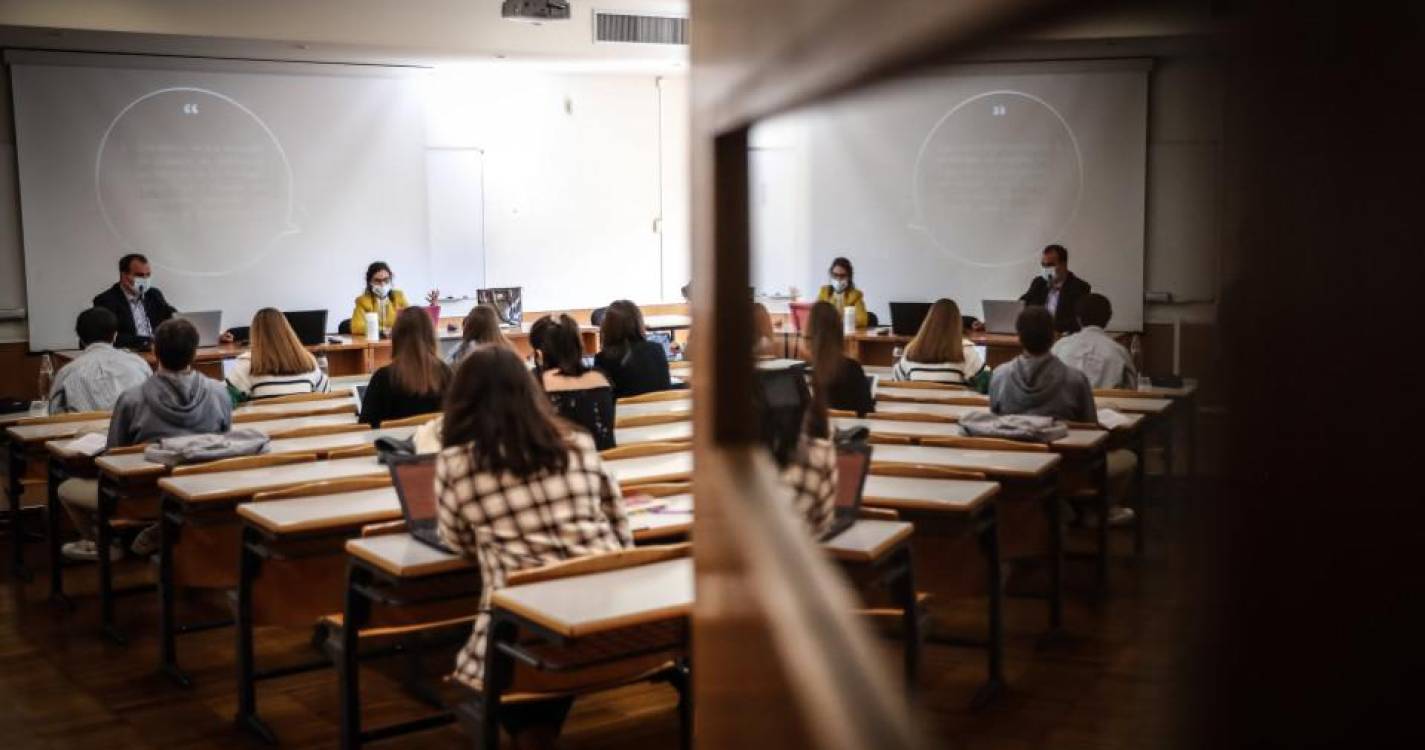 Abandono voltou a subir no ensino superior público e continua mais alto nos politécnicos