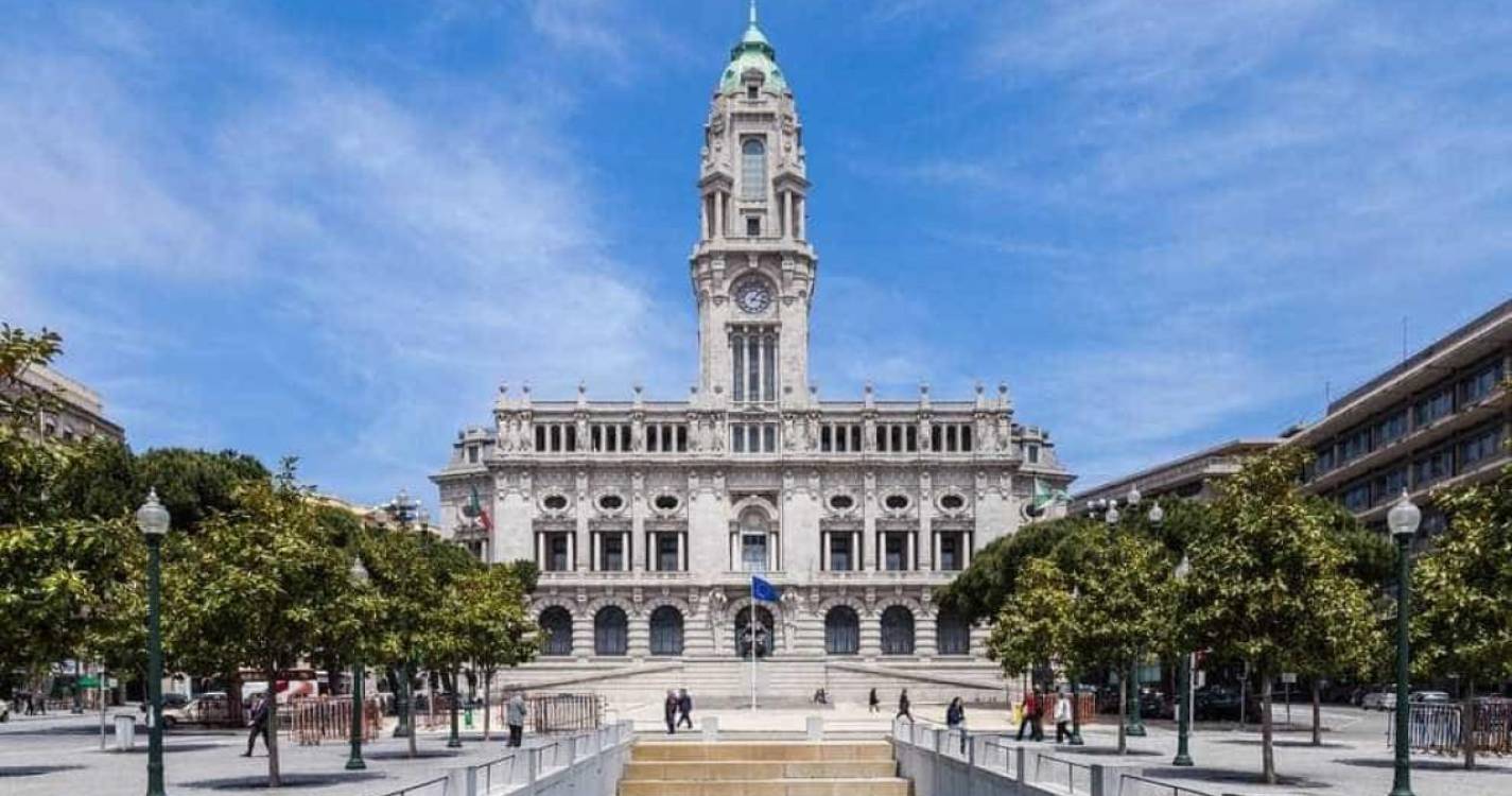 Câmara do Porto recusa projetar bandeira da Palestina na fachada